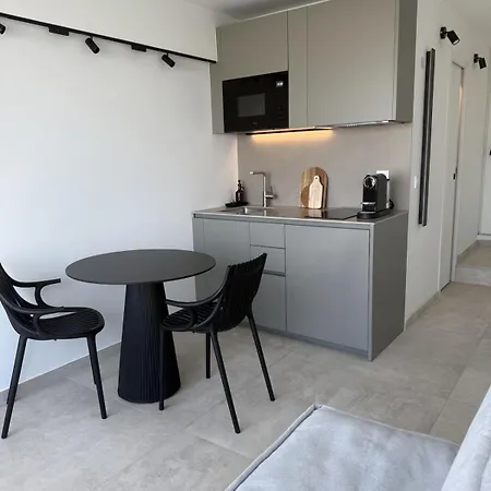 Marina - Private - 5 Min Away Appartement Le Grau-du-Roi